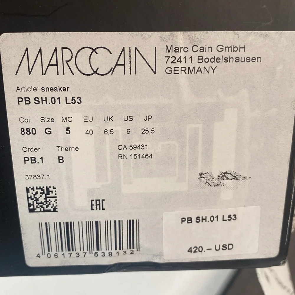 (LGSF) Marc Cain Article Sneaker Black Snake Skin, Size 9, New in Box